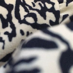 Meet your Posher, Tee